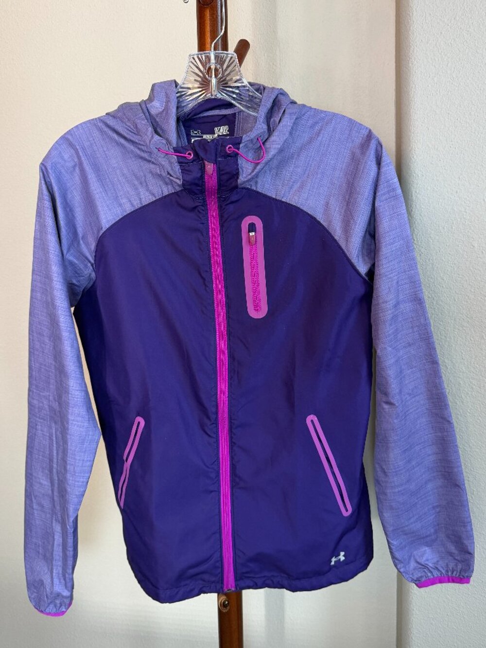 Under Armour purple & blue windbreaker jacket with pink zipper and pink zipper p